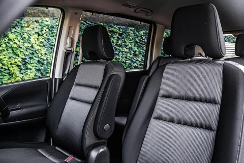 2020 Nissan Serena e-Power H-Star V - Thumbnail