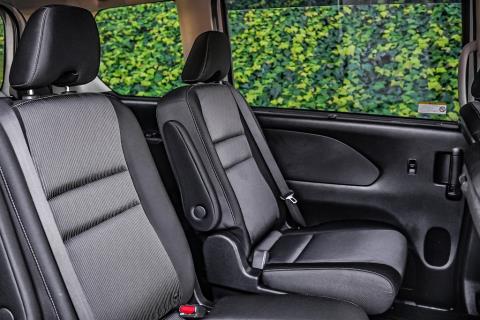 2020 Nissan Serena e-Power H-Star V - Thumbnail