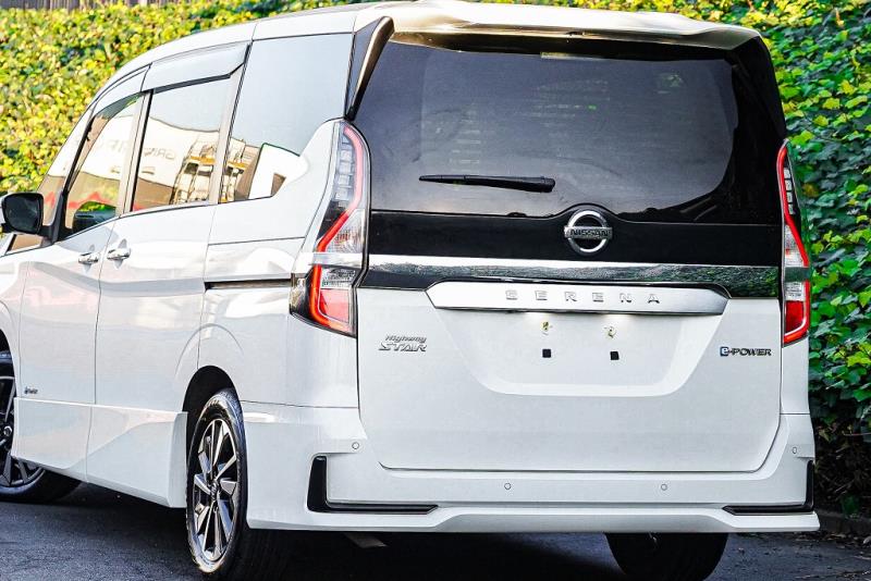 2020 Nissan Serena e-Power H-Star V