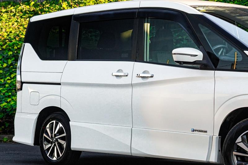 2020 Nissan Serena e-Power H-Star V