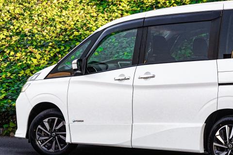 2020 Nissan Serena e-Power H-Star V - Thumbnail