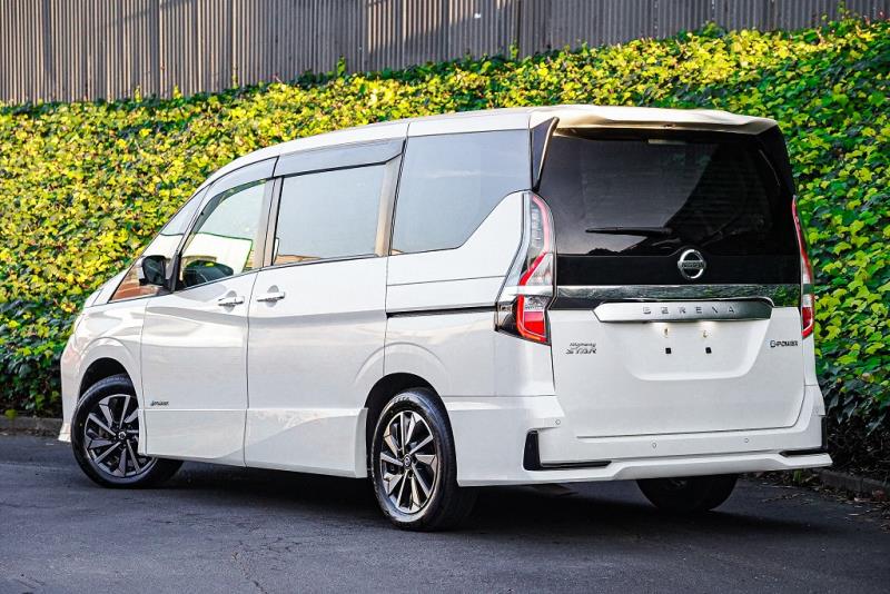 2020 Nissan Serena e-Power H-Star V