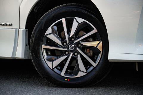 2020 Nissan Serena e-Power H-Star V - Thumbnail