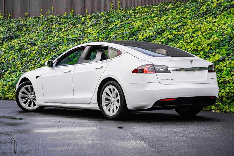 2018 Tesla Model S 100D AWD