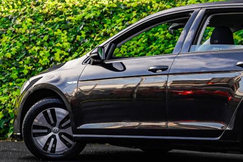 2020 Volkswagen e-Golf EV Gen 2 36kWh - Thumbnail
