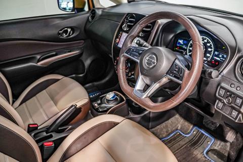 2018 Nissan Note e-Power Medalist - Thumbnail