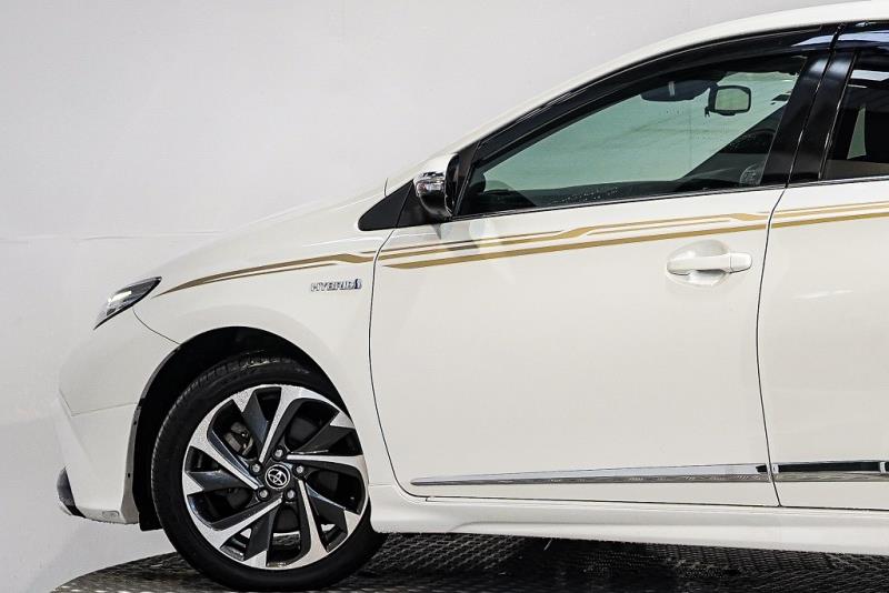2016 Toyota Auris Hybrid G Modellista