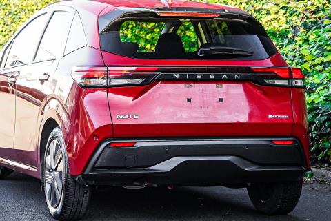 2023 Nissan Note e-Power X - Thumbnail