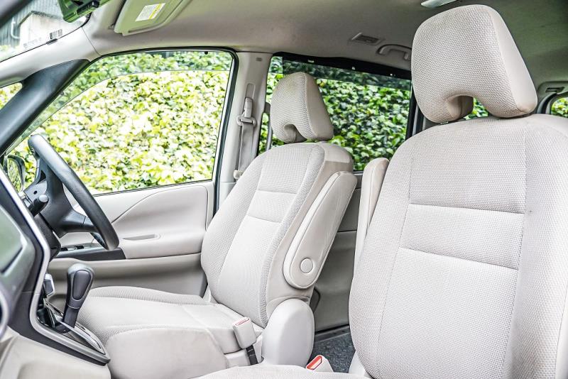 2016 Nissan Serena Van