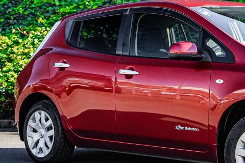 2014 Nissan Leaf 24X Gen 2 - Thumbnail