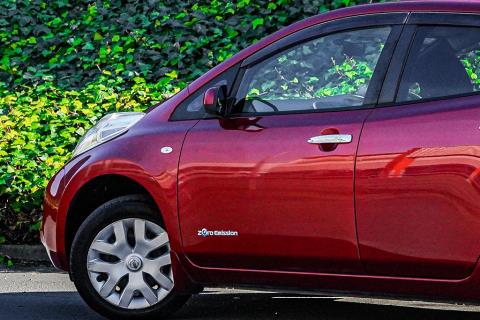 2014 Nissan Leaf 24X Gen 2 - Thumbnail