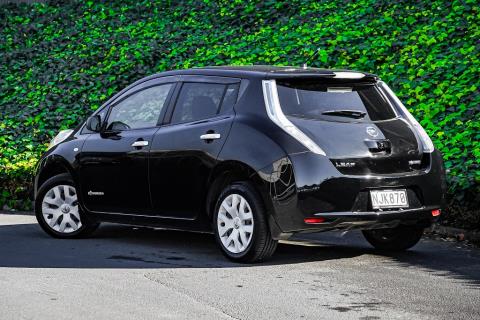 2015 Nissan Leaf 24X Gen 2 - Thumbnail
