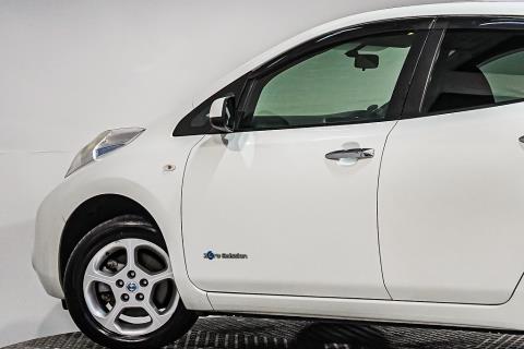 2015 Nissan Leaf 24X Gen 2 - Thumbnail
