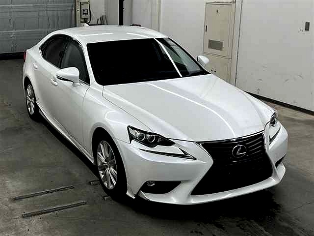 2014 Lexus IS 300h