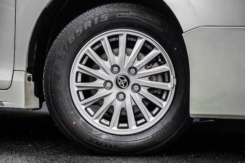 2016 Toyota Esquire Xi / Voxy / Noah - Thumbnail
