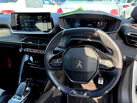 2021 Peugeot e-208 GT Line Electric - Thumbnail