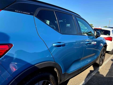 2022 Volvo XC40 Recharge Plus - Thumbnail