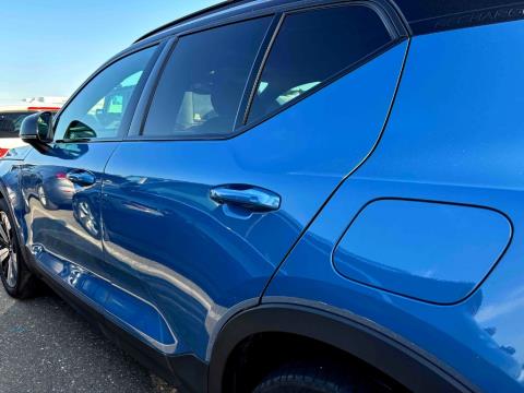 2022 Volvo XC40 Recharge Plus - Thumbnail