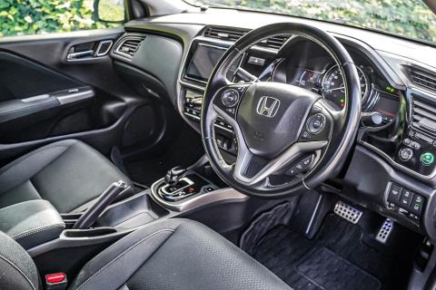 2019 Honda Grace Modulo / City - Thumbnail