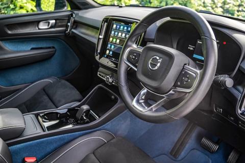 2022 Volvo eC40 4WD Recharge Twin - Thumbnail