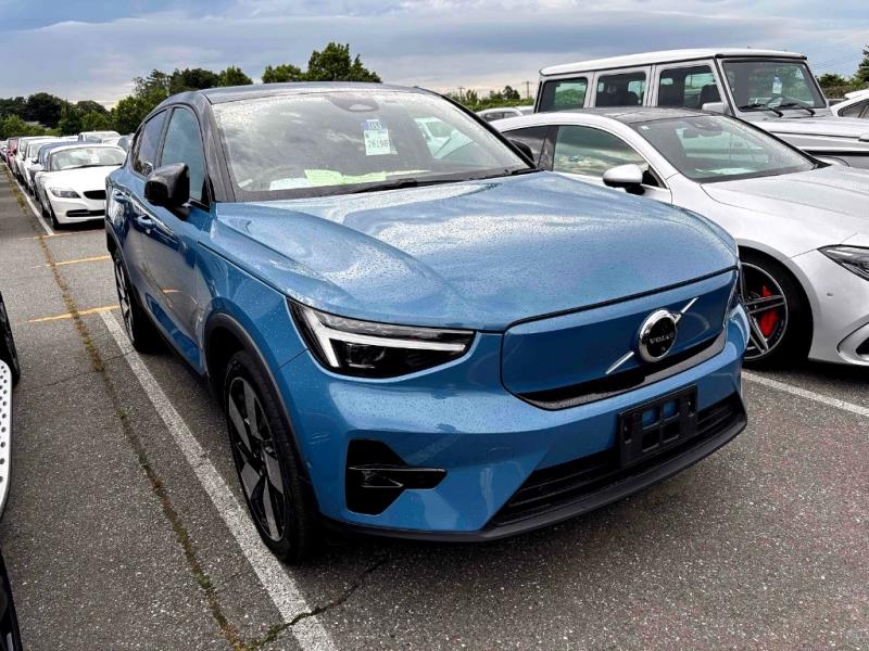 2022 Volvo eC40 Recharge Ultimate R8