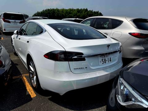 2017 Tesla Model S 75D - Thumbnail