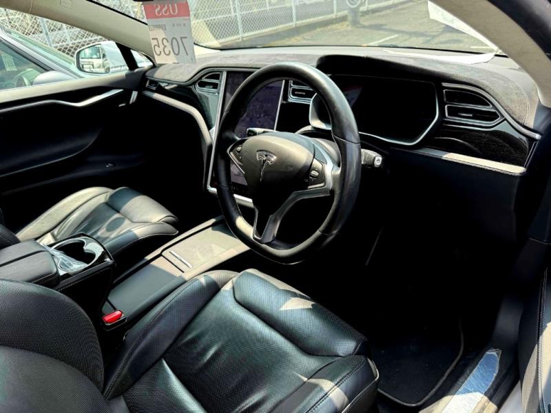 2017 Tesla Model S 75D