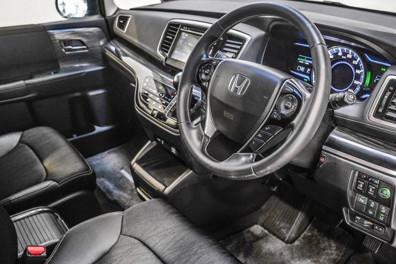 2017 Honda Odyssey Absolute Hybrid S