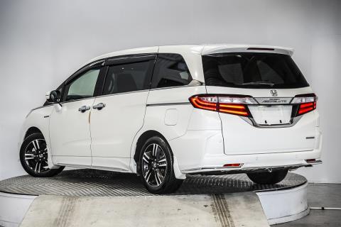 2017 Honda Odyssey Absolute Hybrid S - Thumbnail