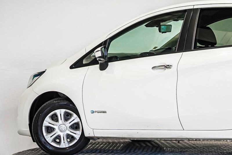 2018 Nissan Note E-Power X