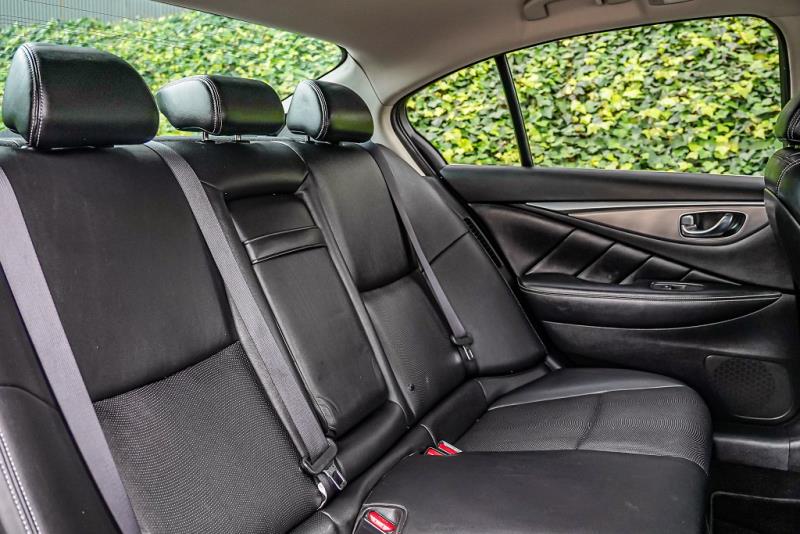 2015 Nissan Skyline 350GT Hybrid