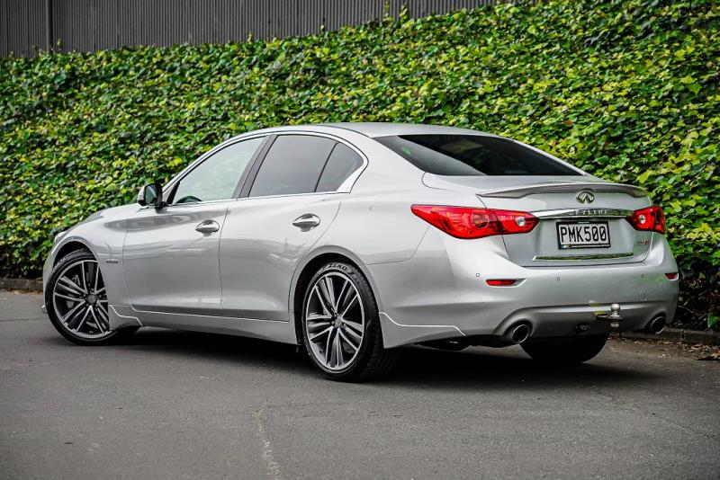 2015 Nissan Skyline 350GT Hybrid