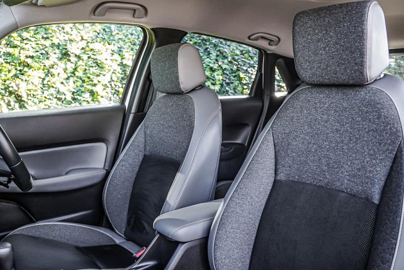 2023 Honda Jazz e:HEV RS / Fit