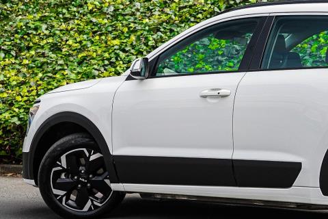 2023 Kia Niro EV Light 460 64kWh - Thumbnail