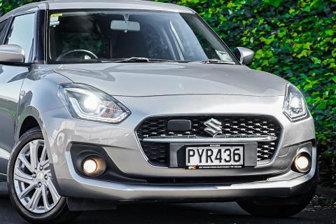 2023 Suzuki Swift GLX Hybrid - Thumbnail