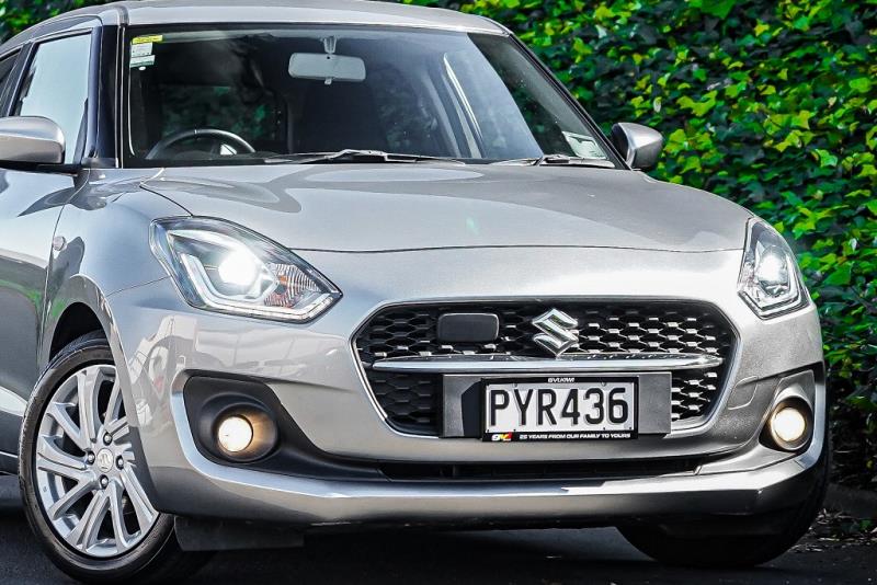 2023 Suzuki Swift GLX Hybrid