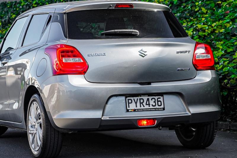 2023 Suzuki Swift GLX Hybrid
