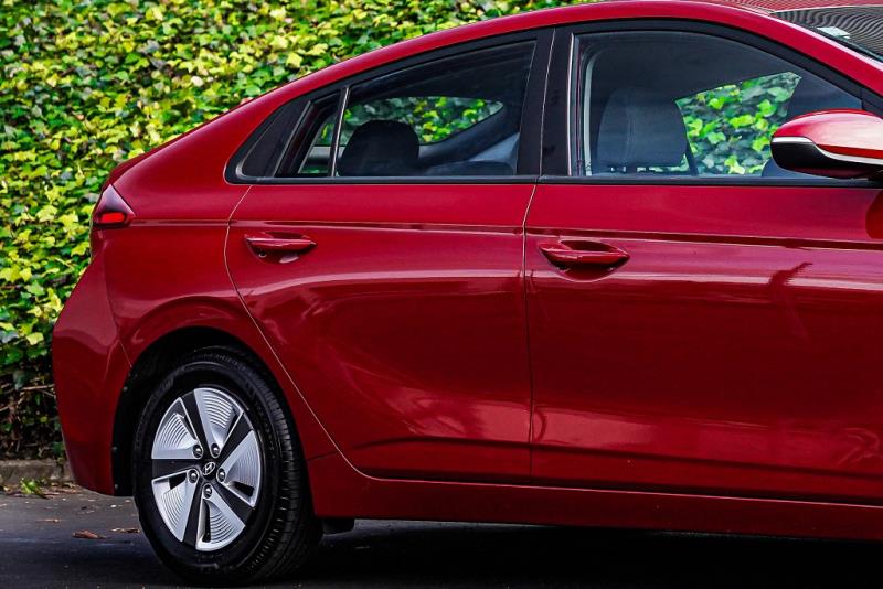 2021 Hyundai Ioniq Hybrid