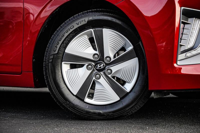 2021 Hyundai Ioniq Hybrid