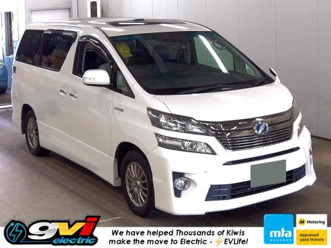 2014 Toyota Vellfire Hybrid ZR 4WD - Thumbnail