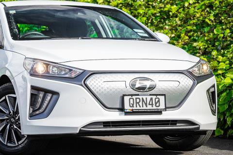 2022 Hyundai IONIQ EV 38kWh - Thumbnail