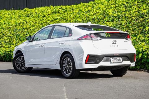 2022 Hyundai IONIQ EV 38kWh - Thumbnail