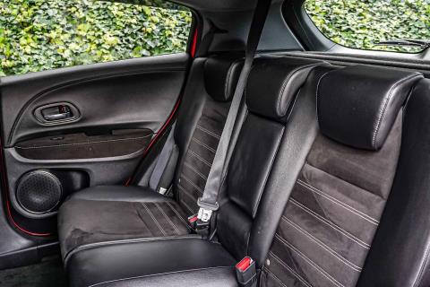 2016 Honda Vezel RS Hybrid / HR-V - Thumbnail