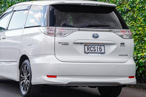 2012 Toyota Estima Aeras Hybrid 4WD - Thumbnail