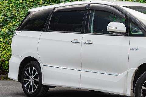 2012 Toyota Estima Aeras Hybrid 4WD - Thumbnail