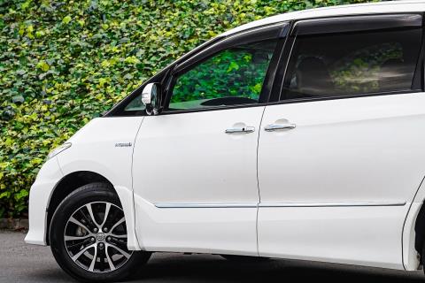 2012 Toyota Estima Aeras Hybrid 4WD - Thumbnail