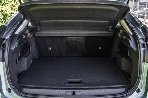 2022 Citroen e-C4 Shine Plus Electric - Thumbnail