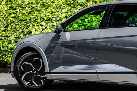 2023 Hyundai IONIQ 5 84kWh - Thumbnail
