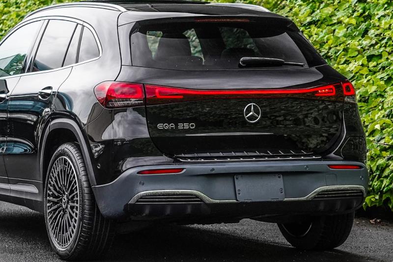 2021 Mercedes Benz EQA 250 AMG Line Premium