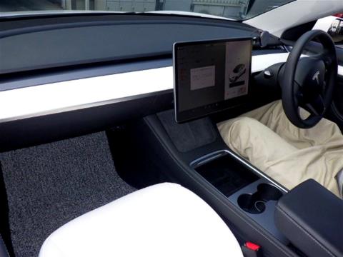 2021 Tesla Model 3 Long Range - Thumbnail